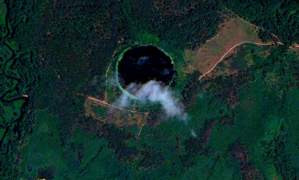 Кратер от метеорита в Подмосковье - тайны озера Смердячье