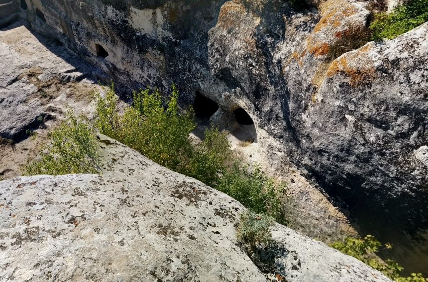 Древние пещерные сооружения в Крыму, основателями которых считаются византийцы - Эски-Кермен