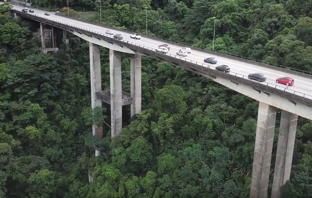 Дорога над джунглями - шоссе Иммигрантов в Бразилии
