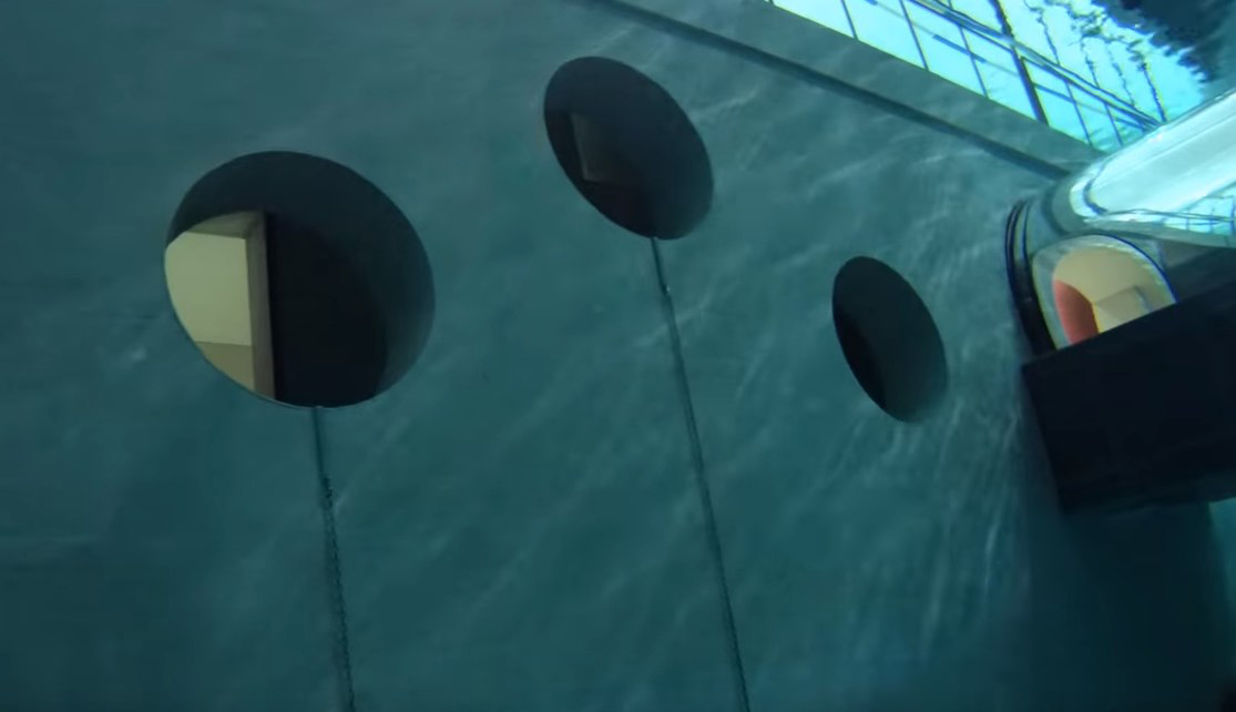 Самый глубокий бассейн в мире, или Эдем для фридайверов - Y-40 The Deep Joy