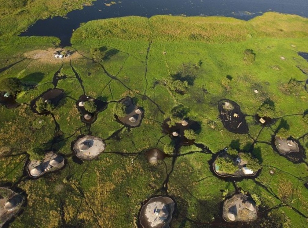 Гигантское болото Африки, в котором люди живут на маленьких островках - Судд