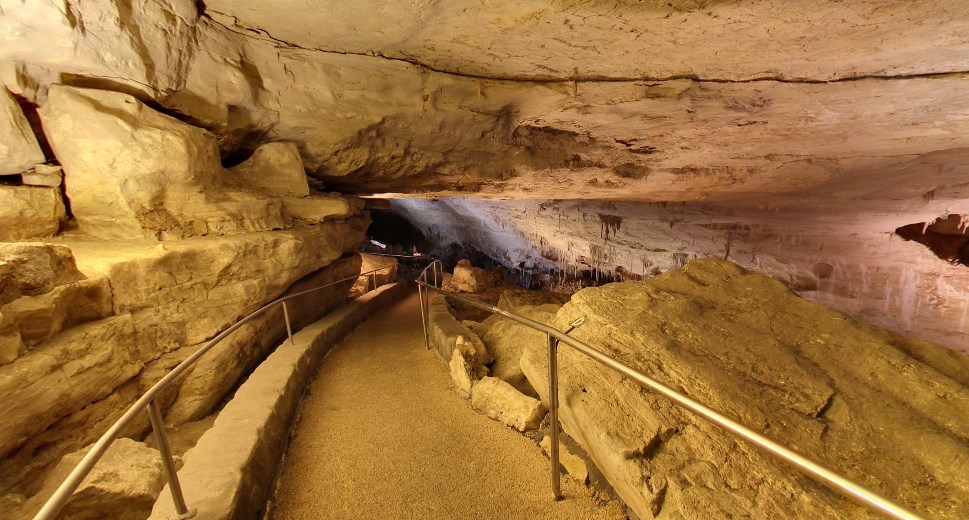 Подземный мир Карлсбадских пещер