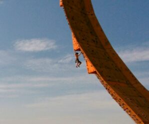 Недетская забава — самый высокий в мире скалодром Эскалибур
