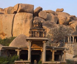 Удивительные мегалиты на месте древней и величественной Виджаянагарской империи