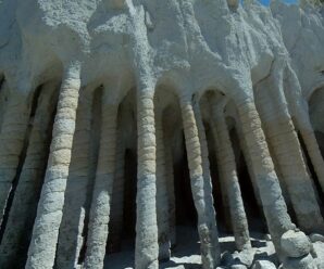 Необычные подземные колонны, которые обнаружили случайно, благодаря созданию водохранилища Кроули