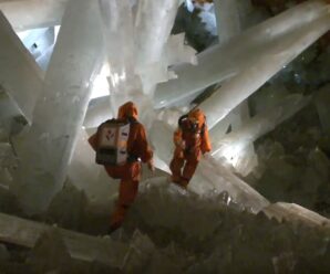 Одна из самых малоизученных и недоступных для обычных людей пещера с громадными кристаллами в Мексике